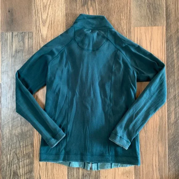 Women's Teal Solid/ Teal & Blue Striped Reversible Long Sleeve Jacket with Zip - Picture 5 of 7